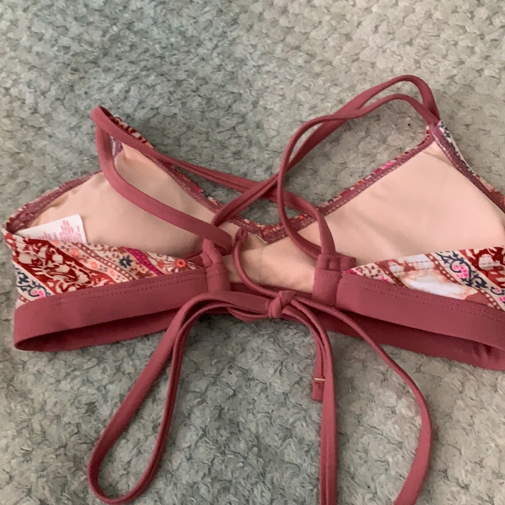 Pink Target bathing suit top - Picture 2 of 3